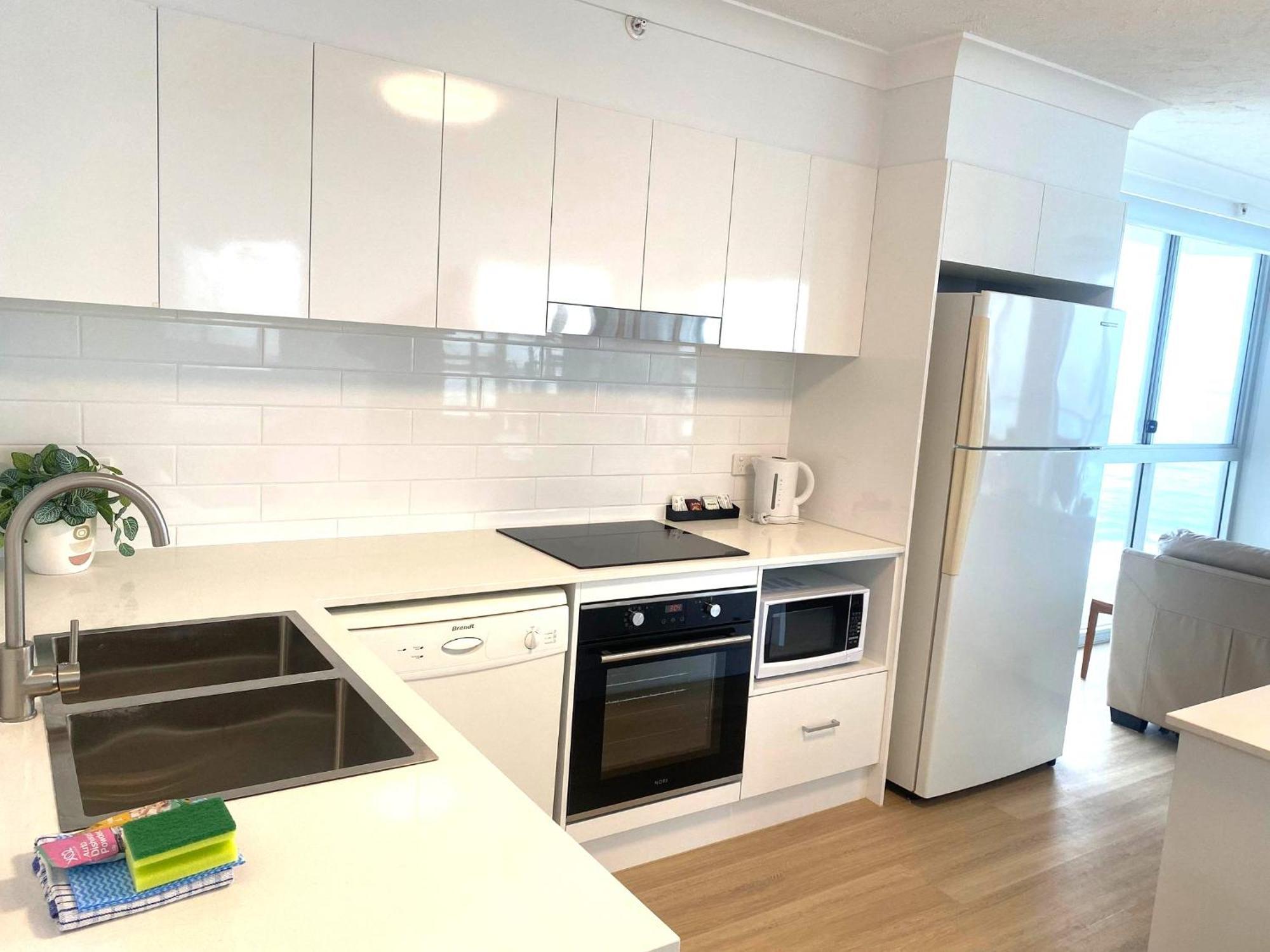 Hi Surf Beachfront Resort Apartments Gold Coast Exterior foto